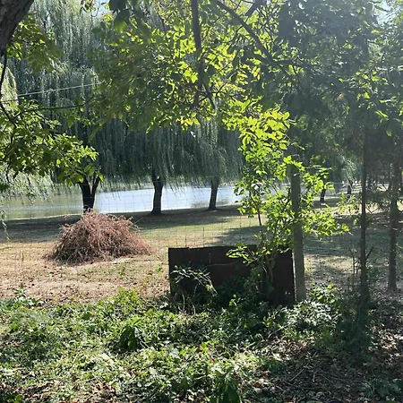 בית נופש Fisher House Arokto